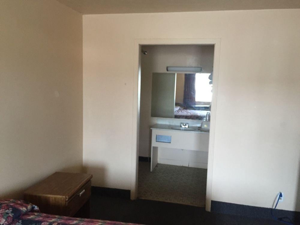 Rodeway Inn ديكسون المظهر الخارجي الصورة